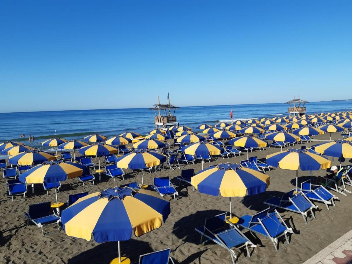 Hotel Tirreno Latina Extérieur photo