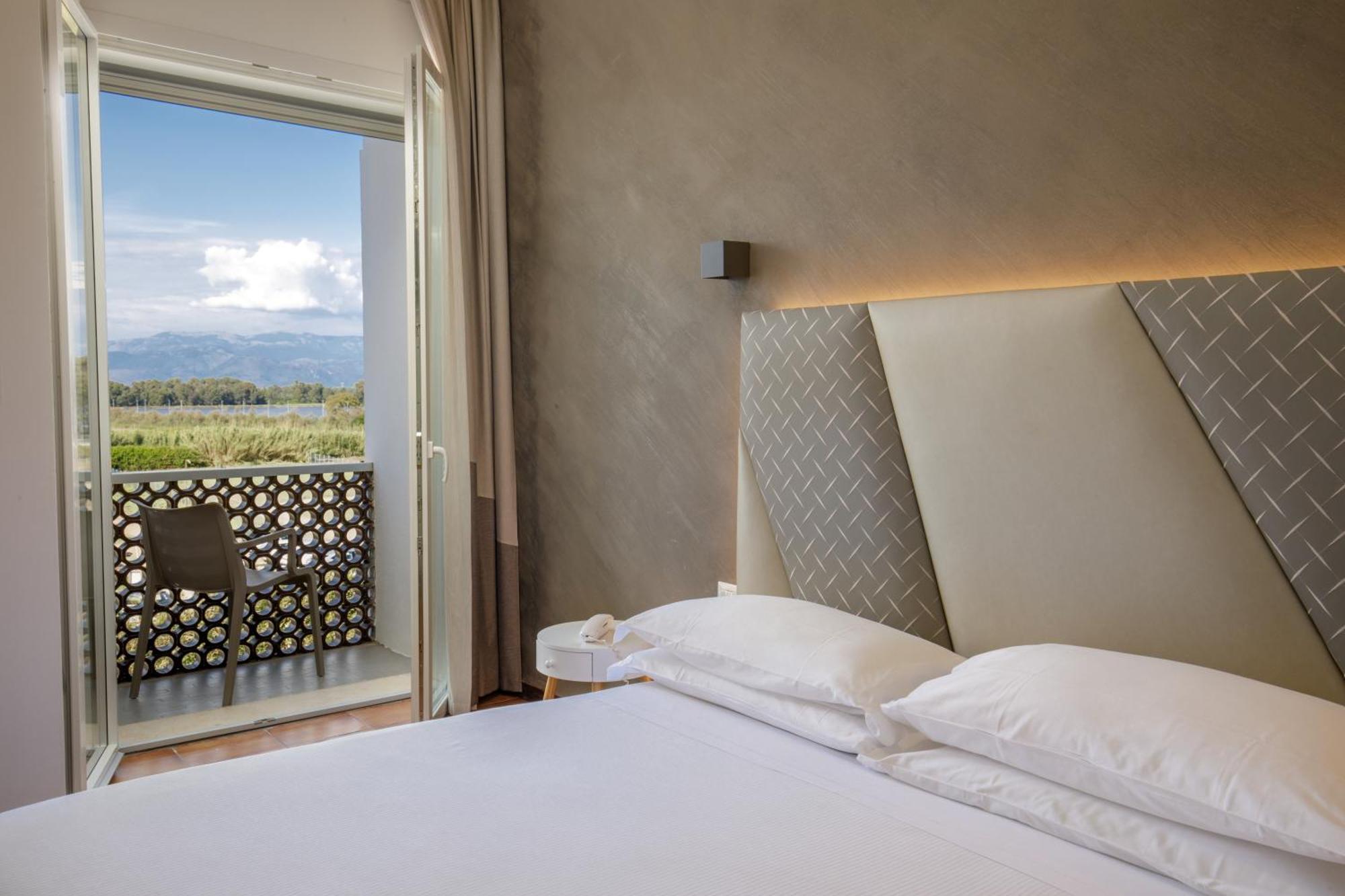 Hotel Tirreno Latina Extérieur photo