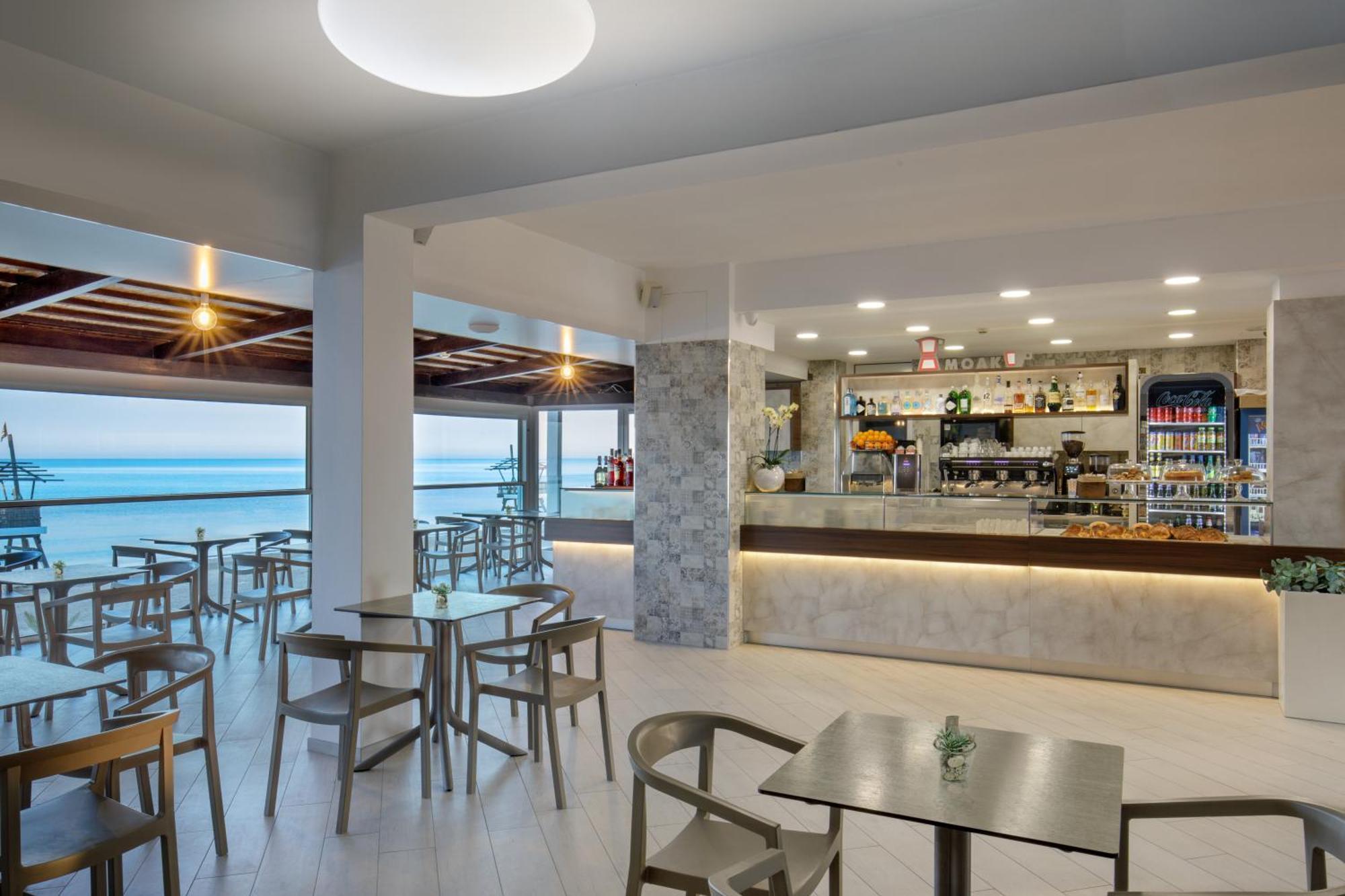 Hotel Tirreno Latina Extérieur photo