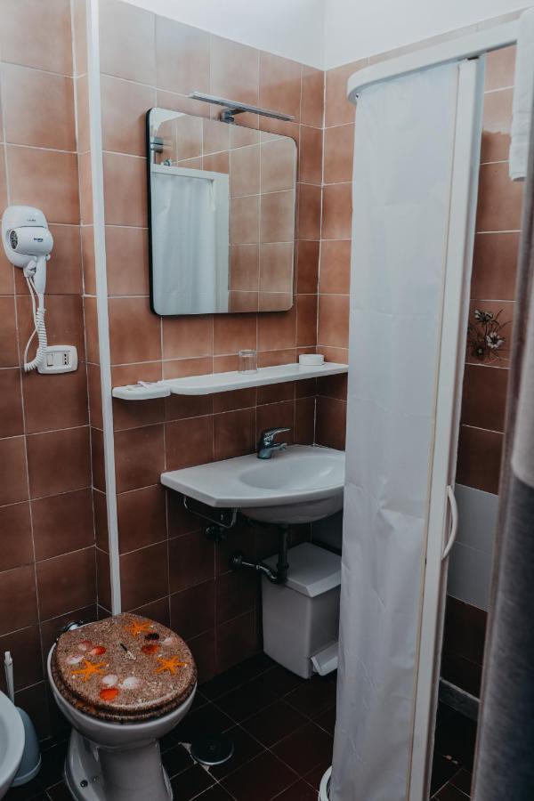 Hotel Tirreno Latina Extérieur photo